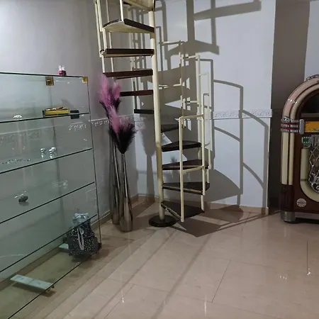 Nancy Bed & Breakfast