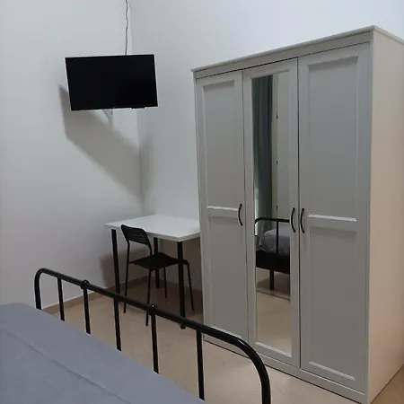 Nancy Frühstückspension 4*