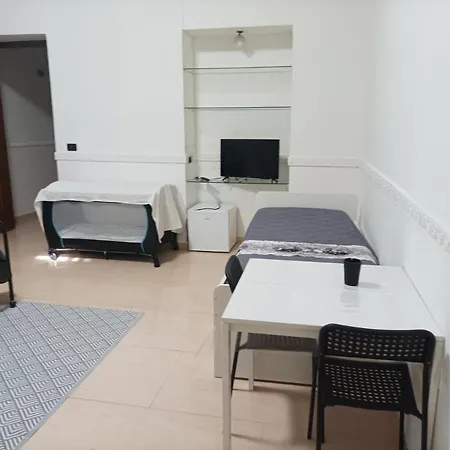 Nancy Nocleg ze śniadaniem