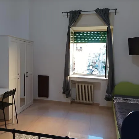 Nancy Nocleg ze śniadaniem